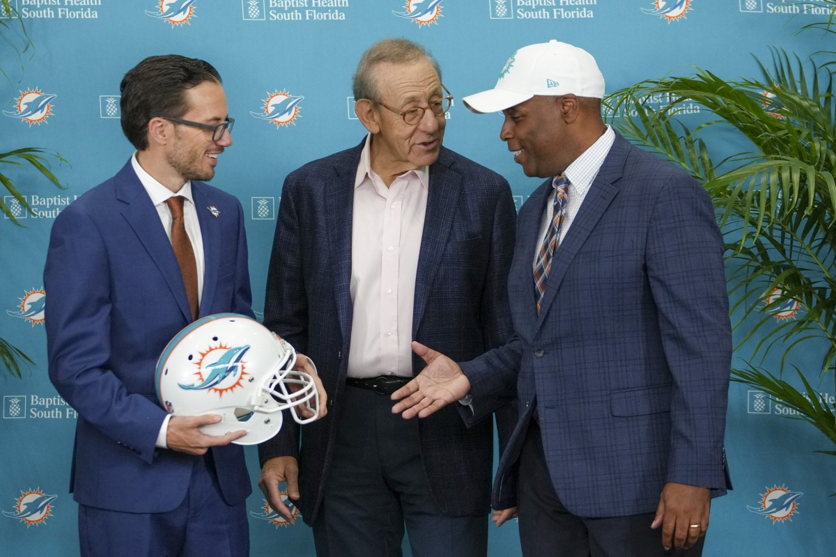 OPINION: It's Time for the Dolphins to Clean House