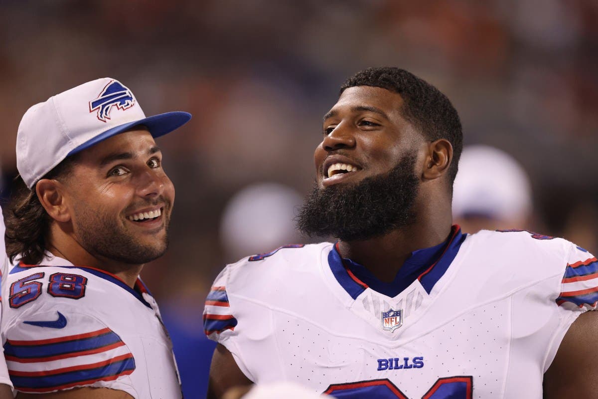 Bills Star Ed Oliver Speaks Out on Wild Horse Injury Rumor