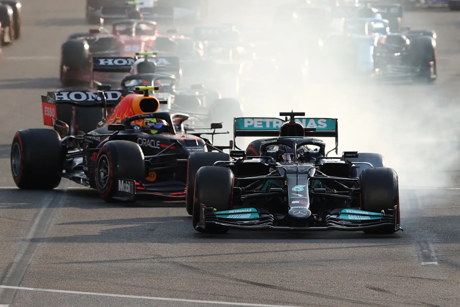 Mercedes F1 Team Pays Touching Tribute to Lewis Hamilton | LBBOnline, image size:1600x1066