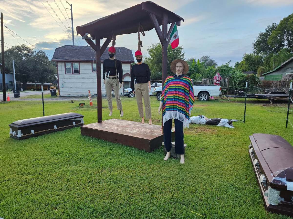 Halloween Decorations Appearing to Show Trump supporters Hanged Sparks Fury