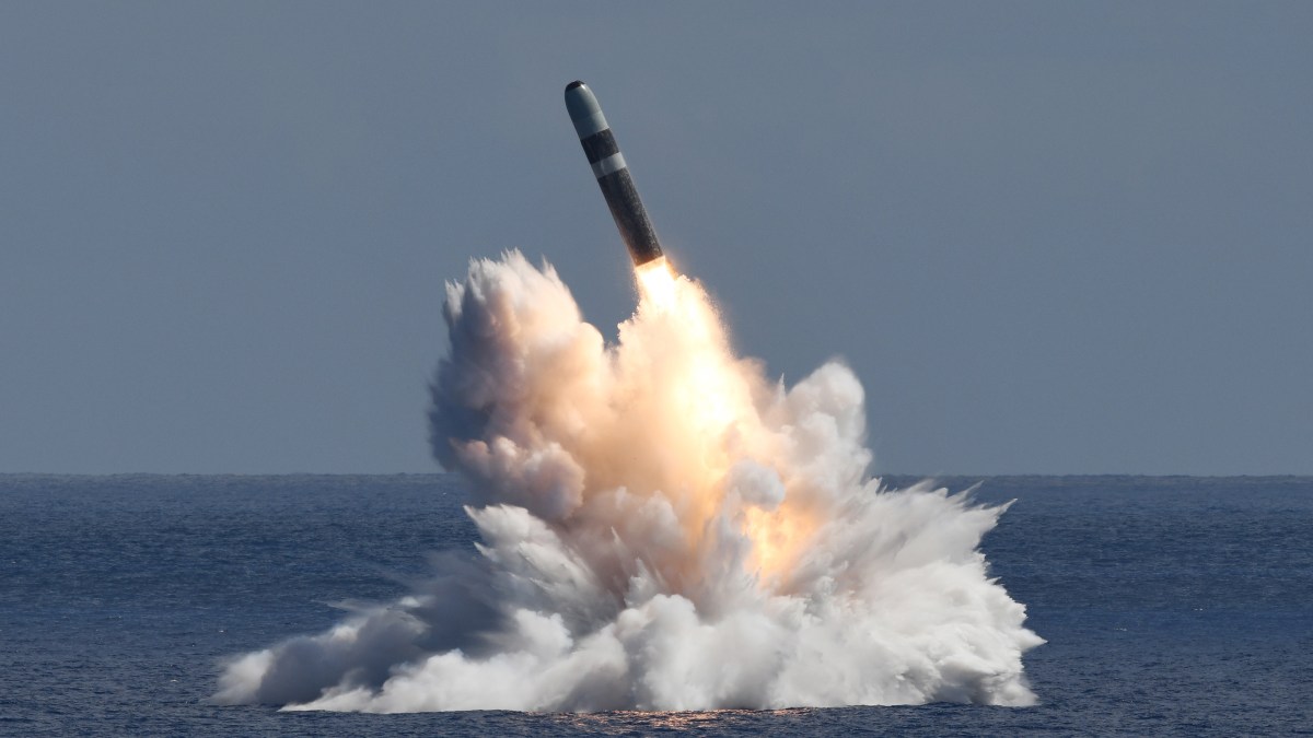 US Test-Fires Nuclear Missiles With One Eye on China