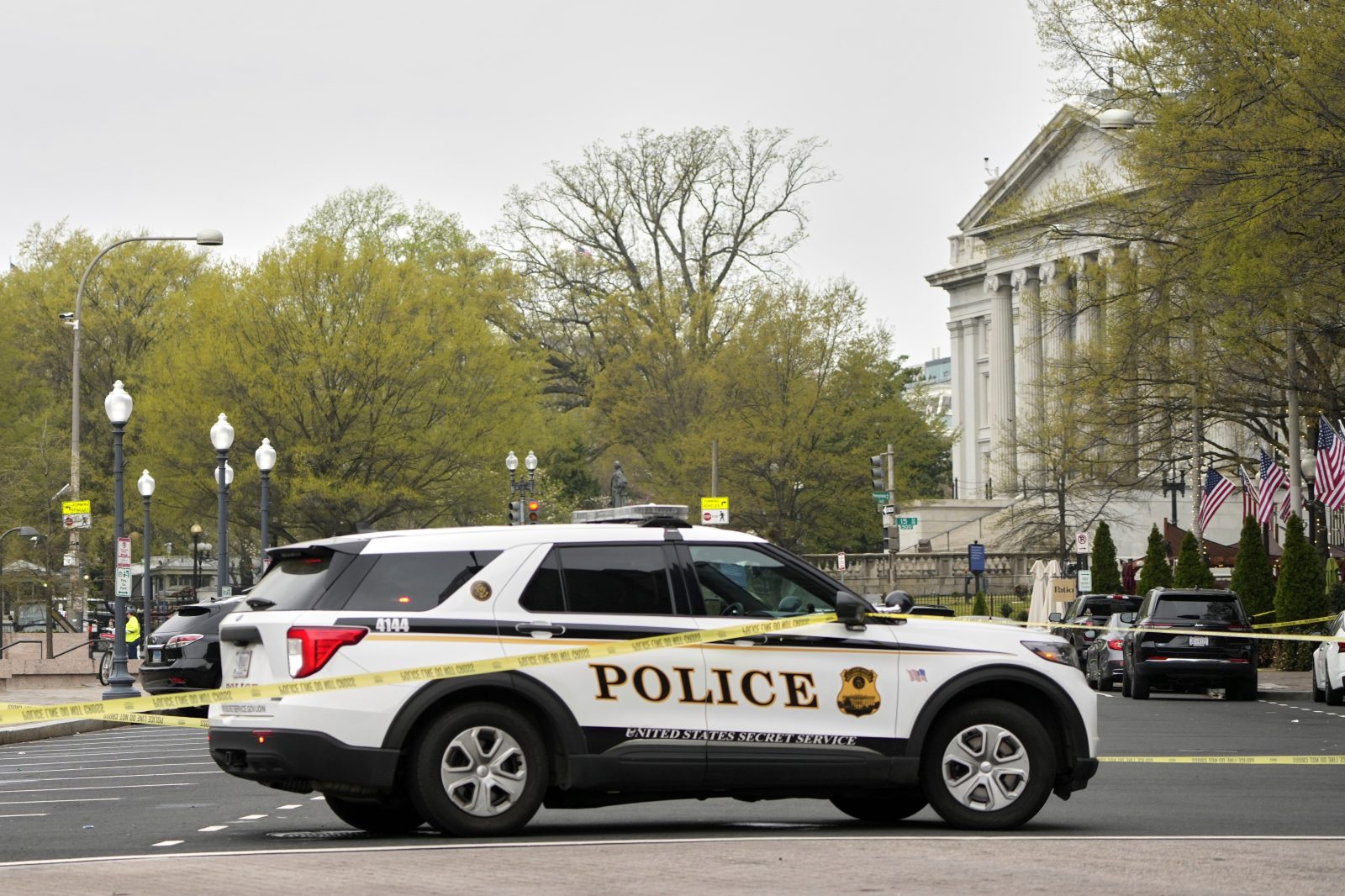 Secret Service Car Fire: Vehicle in Flames Near White House Ahead of Netanyahu Meeting - Newsweek