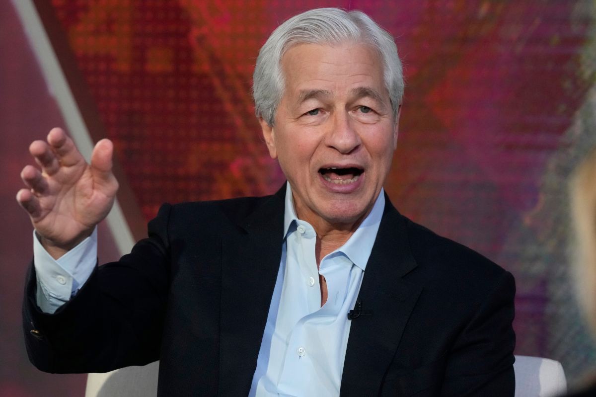 JPMorgan CEO Jamie Dimon Issues Warning About U.S. Economy