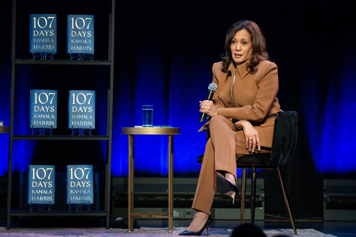 Kamala Harris' Response to Hecklers During Her Book Tour Takes Off Online