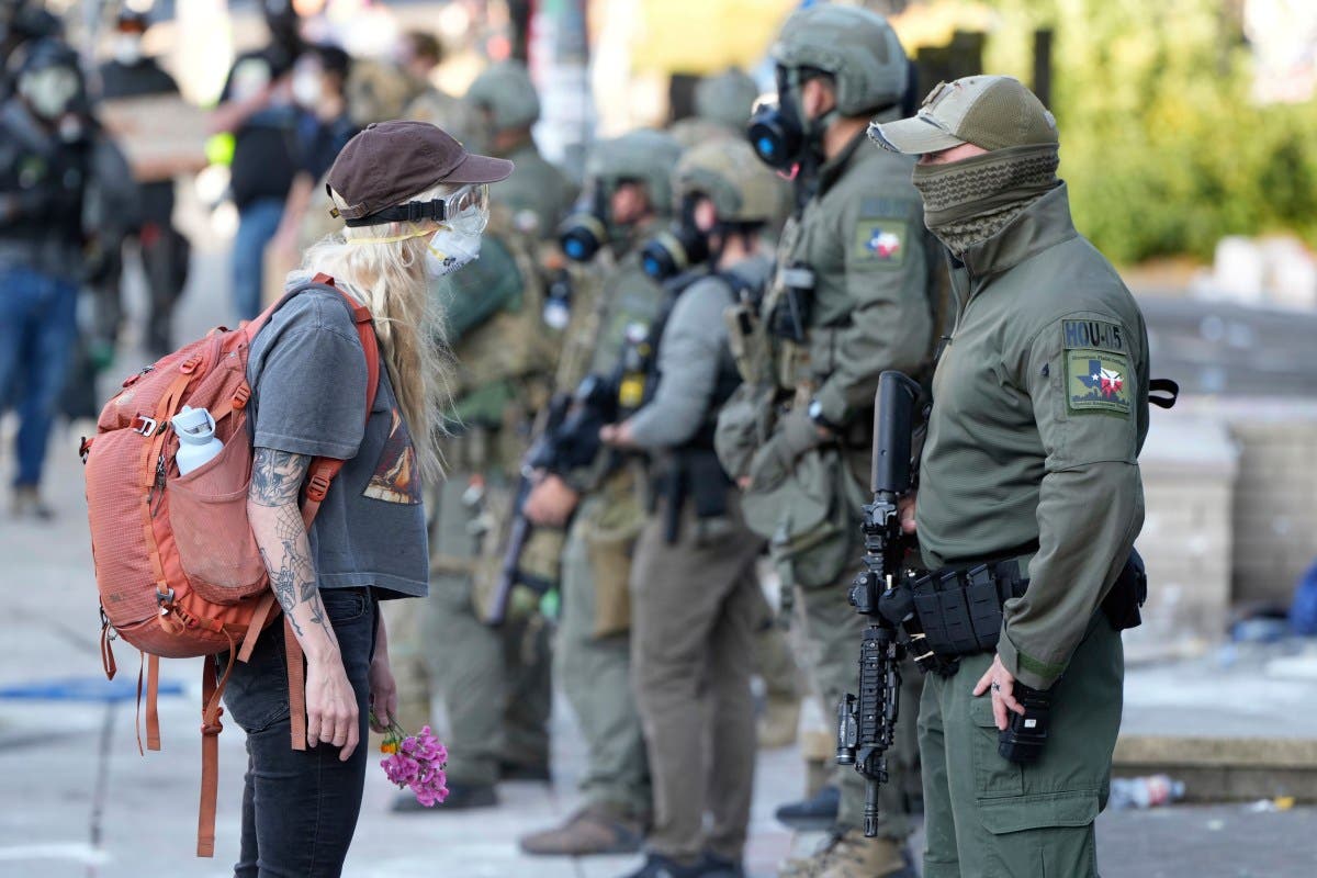 Portlanders Mock Trump With Pictures, Videos from ‘War-Ravaged’ City