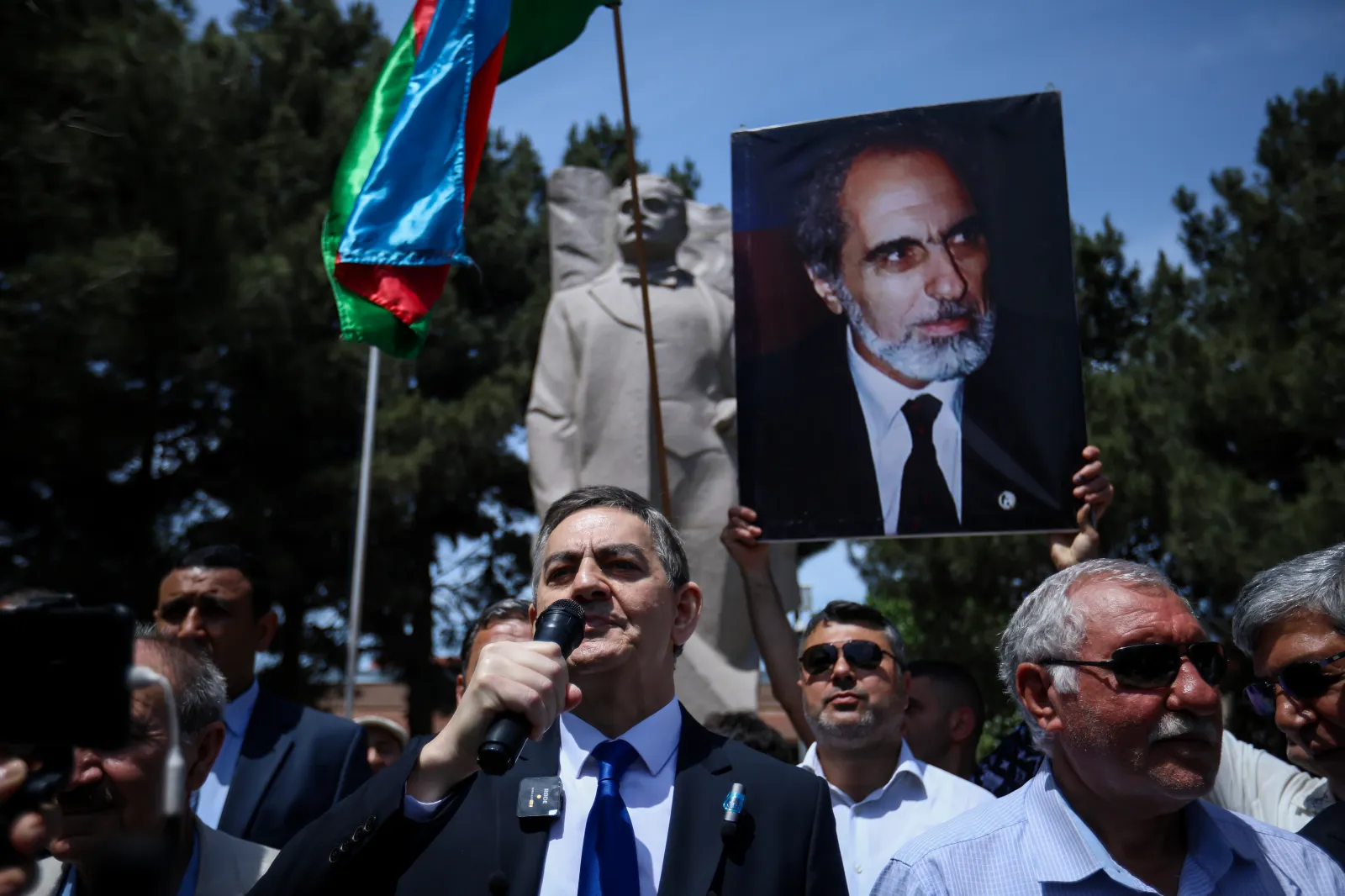 JD Vance Faces Call to Not Just Focus on Trade in Trip to Russia’s Backyard