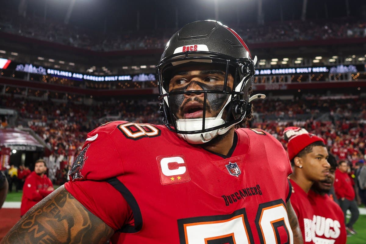 Eagles Buccaneers Face Key Injuries Ahead NFL Showdown