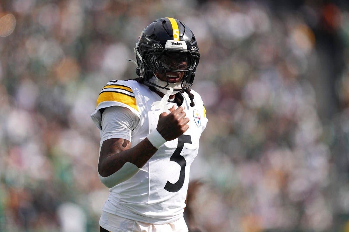 Steelers Star Jalen Ramsey Exits Game With Apparent Leg Injury