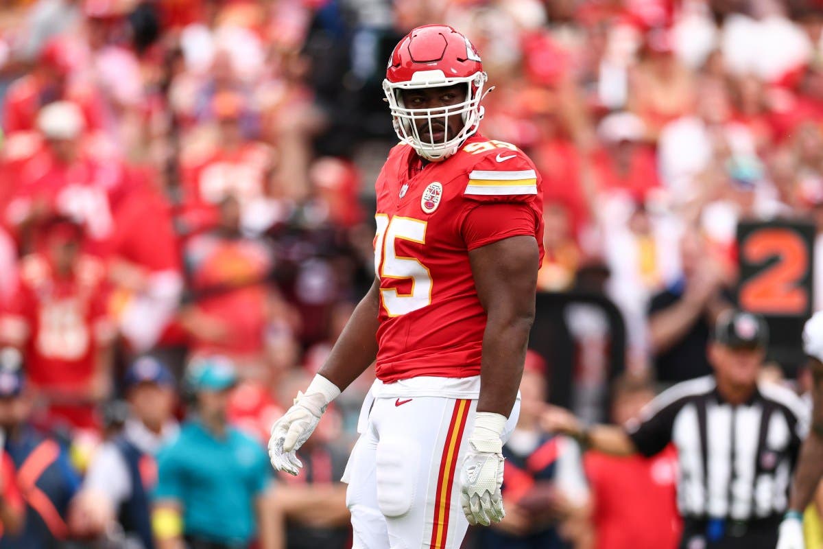 Chiefs' Chris Jones Expected to Play vs Ravens Despite Personal News