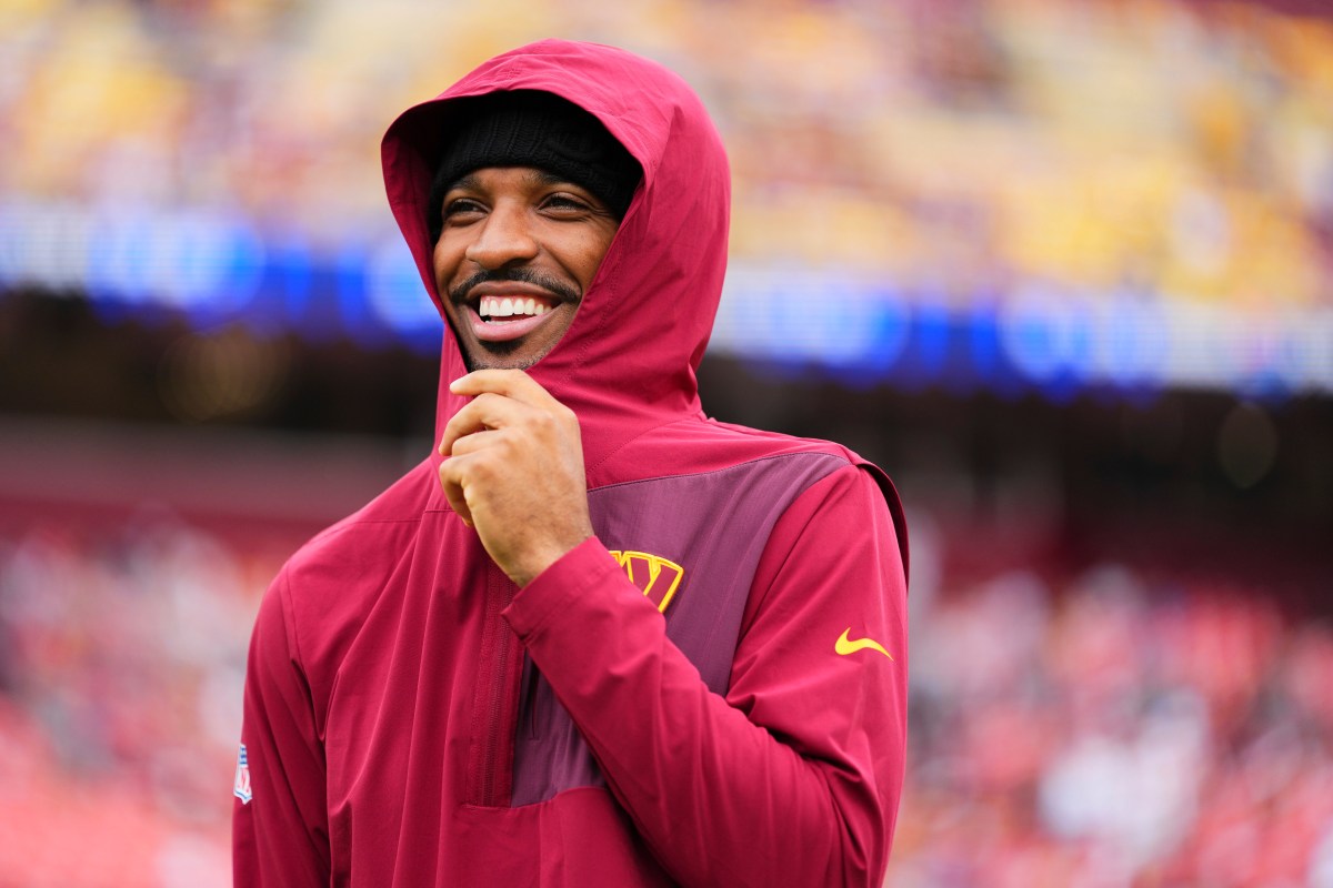 Commanders& 039; Jayden Daniels Provides Major Injury Update on Himself