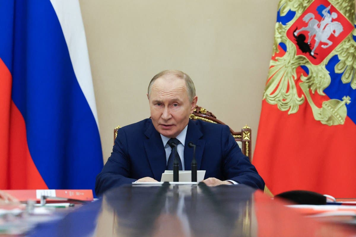 Russia Reacts as Trump Weighs Tomahawk Missiles for Ukraine