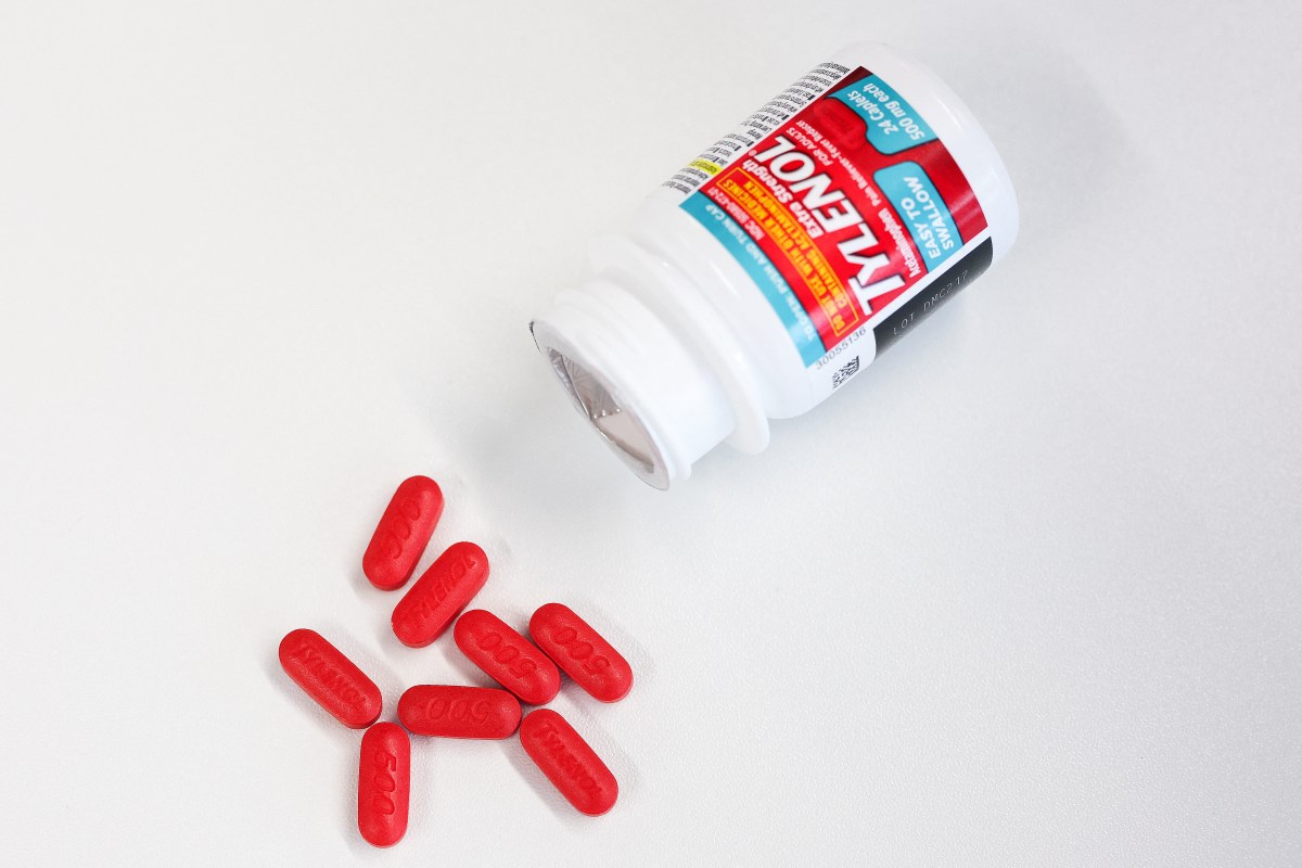 Tylenol Maker Sees Stock Plummet After Trump Autism Claims