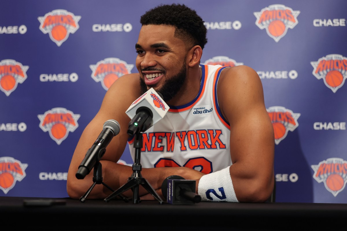 Knicks’ Karl-Anthony Towns Claps Back at Reports of Offseason Surgery