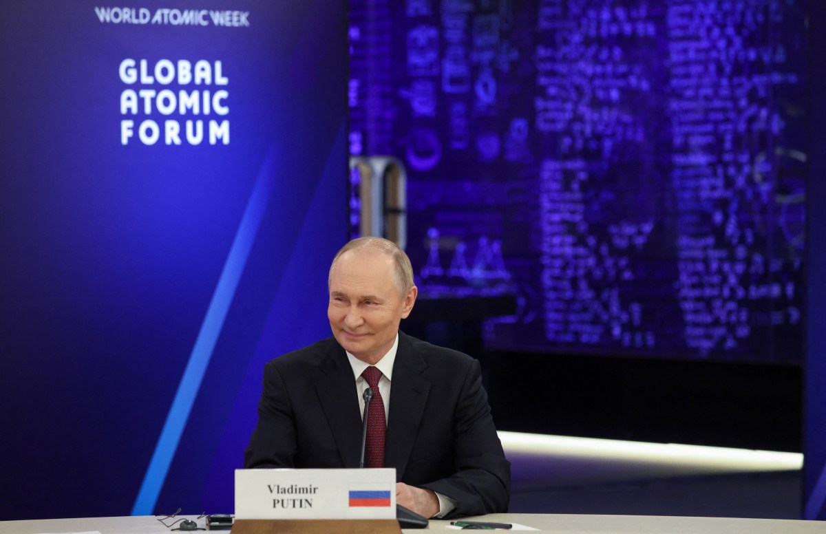 Putin’s $25 Billion Nuclear Deal With Iran