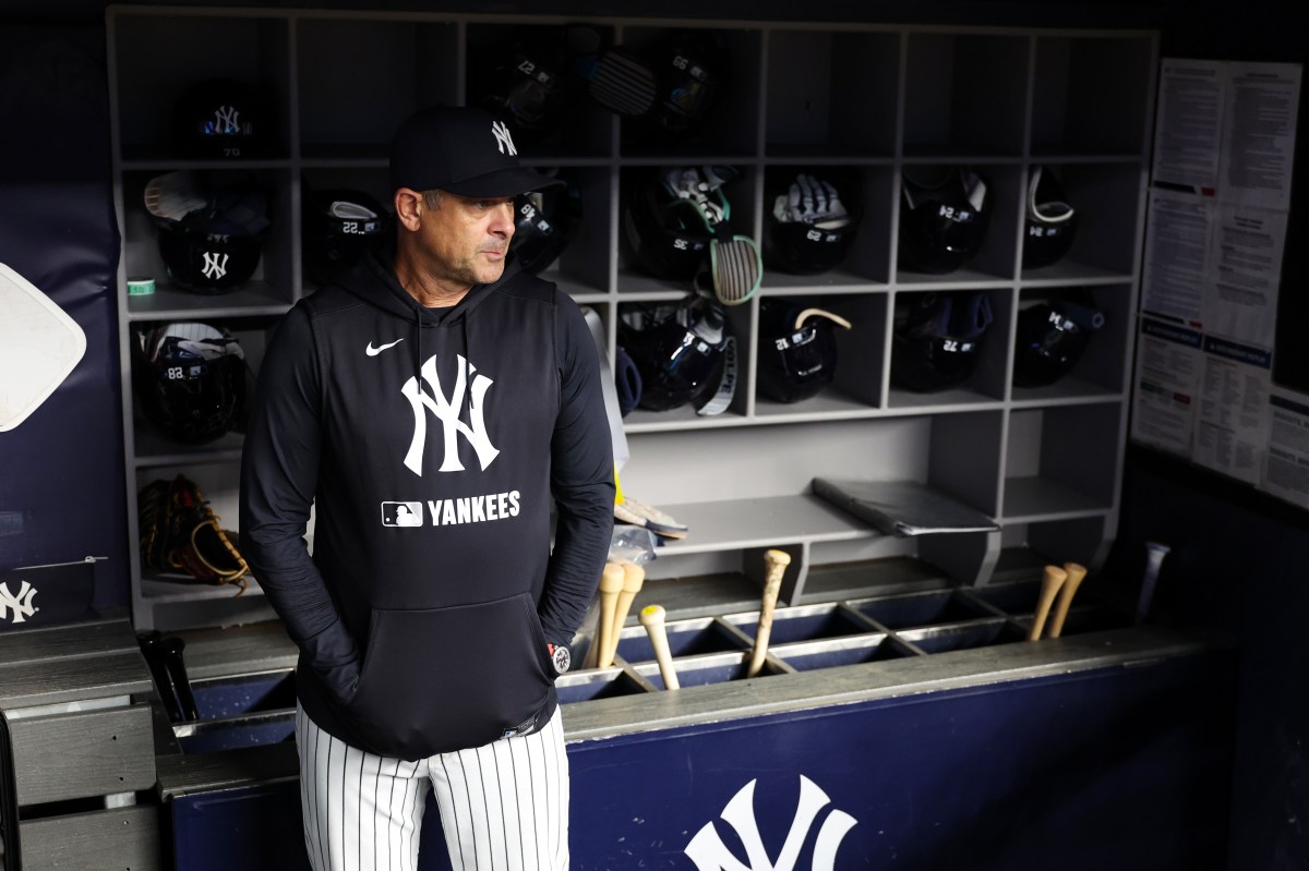 Yankees& 039; Aaron Boone Has Firm Stance on First-Round Bye Debate