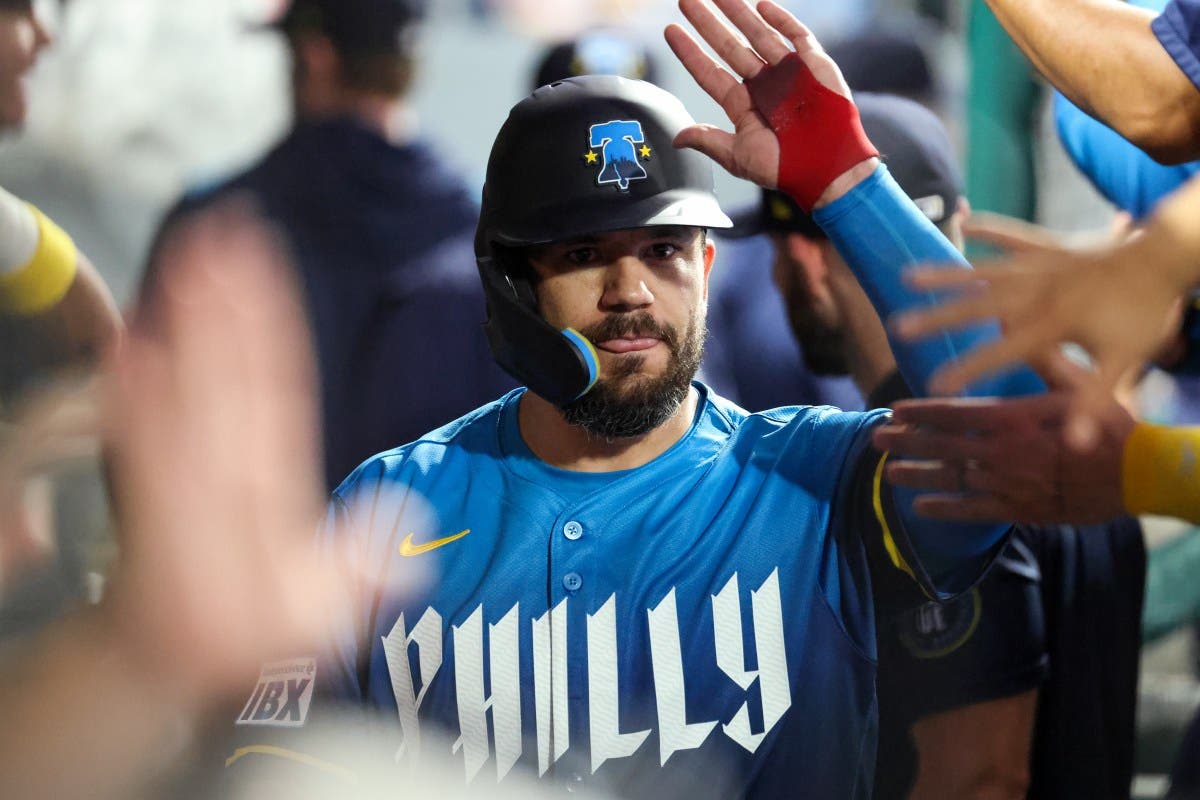 Phillies Manager Makes Honest Kyle Schwarber Admission Ahead of Free Agency