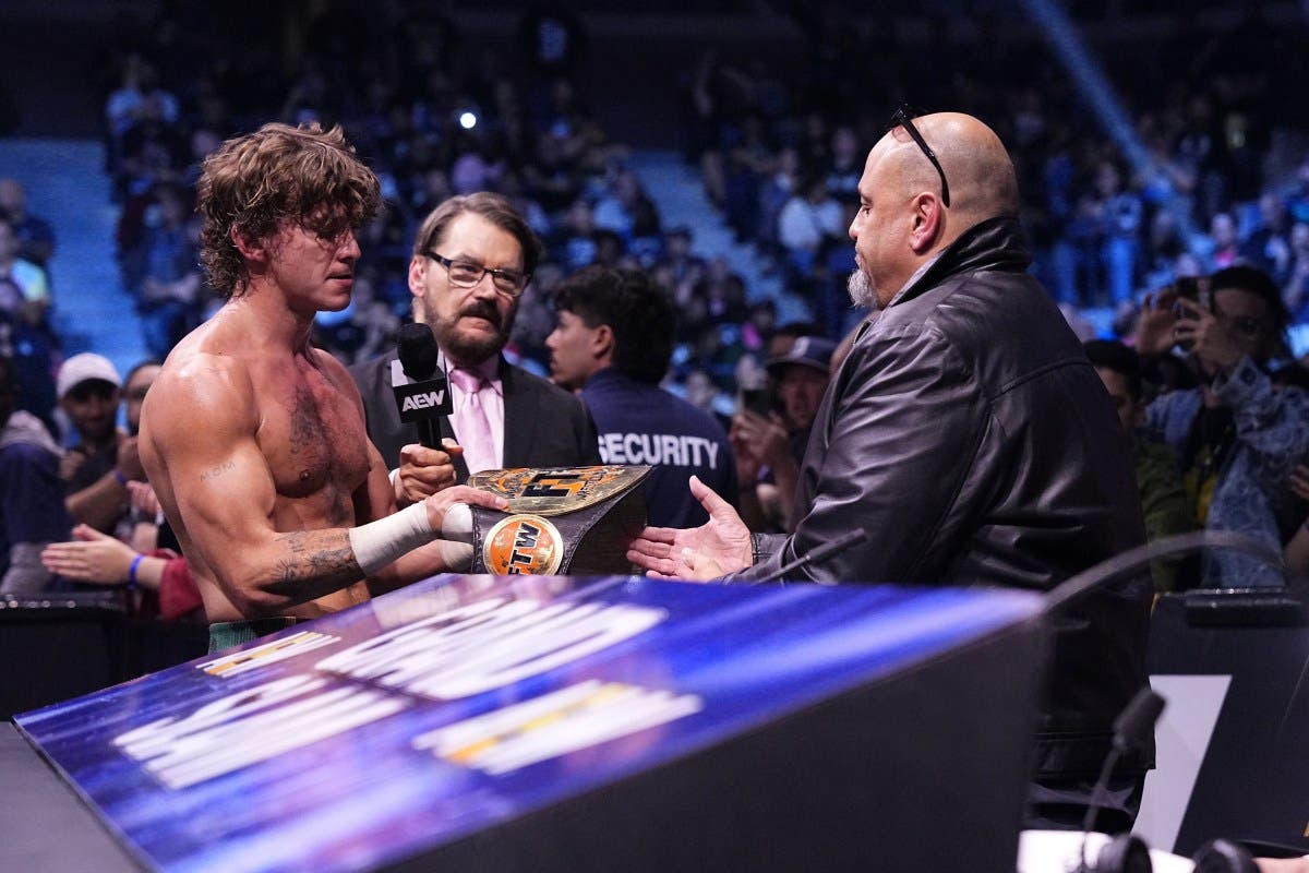 Leyenda Pro Wrestling pasando tiempo de AEW