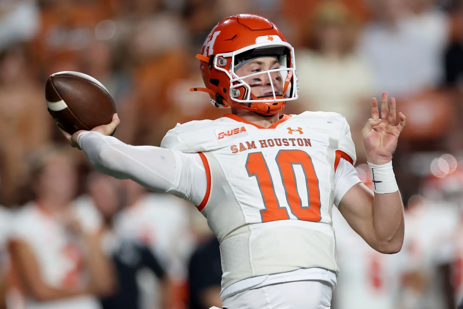 How to Watch Sam Houston State vs New Mexico State: Live Stream College  Football, TV Channel - Newsweek, image size:1600x1066