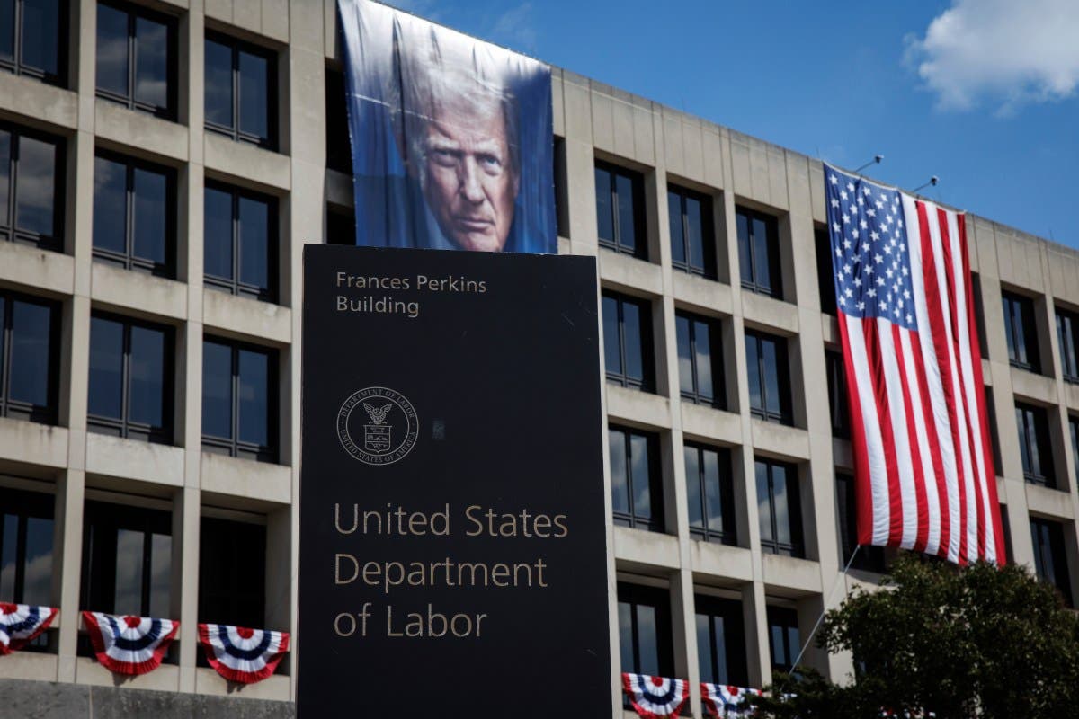 Top Economist Issues Stark Warning Over Jobs Market