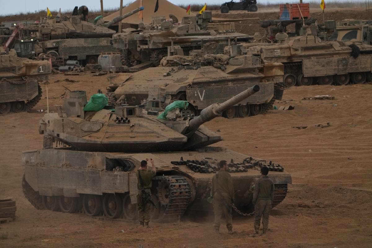 Trump's Hamas-Israel Peace Deal: Ceasefire to Begin, Aid Trucks to Gaza—Live Updates