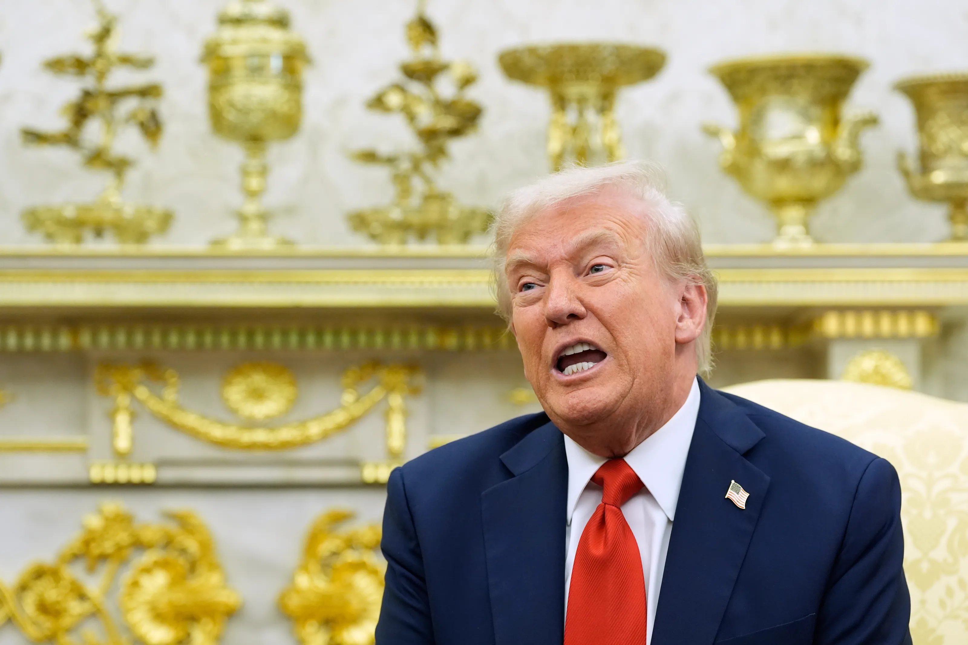 🟥 (Market Recap)"Mercati in crisi: il Nasdaq crolla del 3,6% dopo le nuove tariffe di Trump sulle merci cinesi"