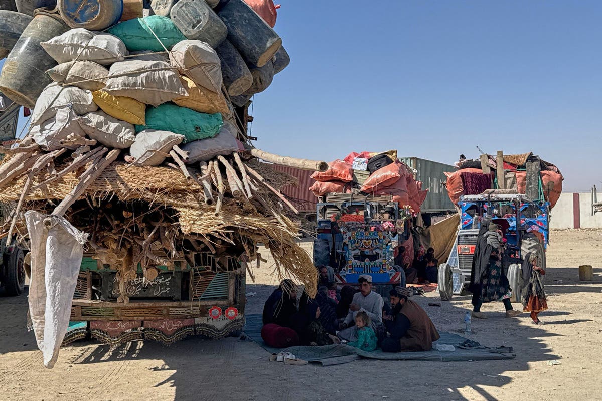 Afghanistan Says It Killed 58 Pakistani Soldiers in Border Clashes