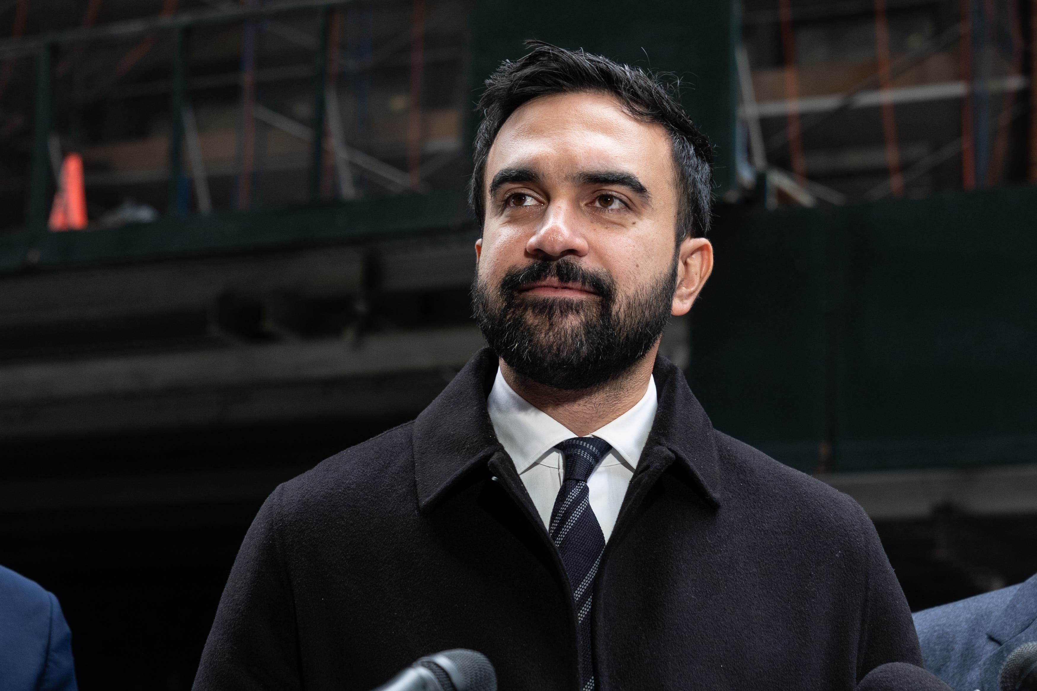 Mamdani Calls Andrew Cuomo 'Trump’s Puppet' During Debate