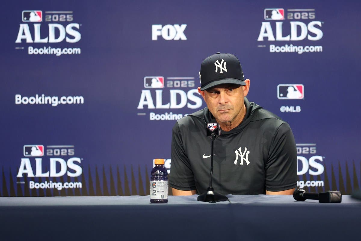 Yankees Legend Defends Manager Aaron Boone Following Postseason Exit