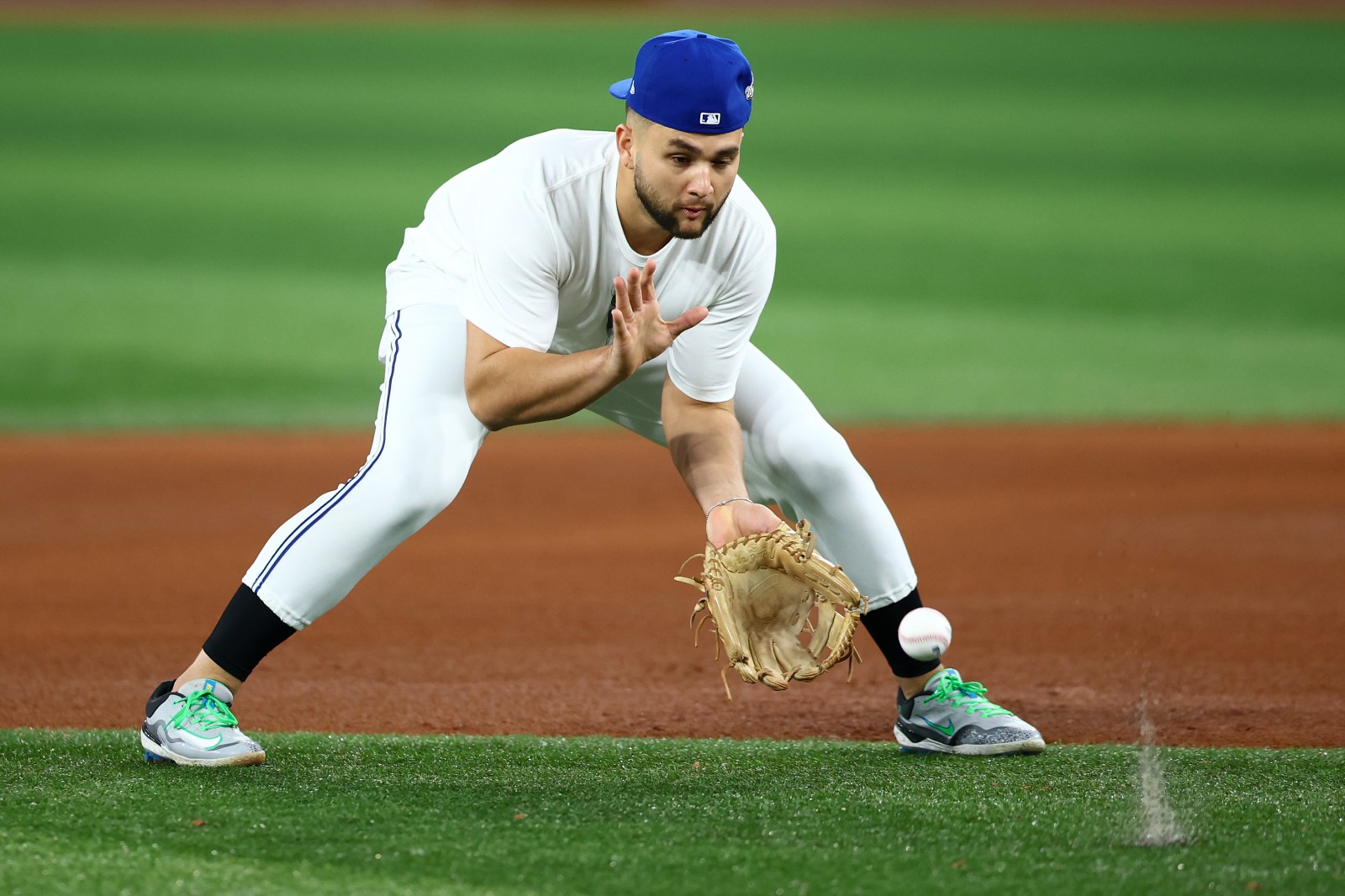 Bo Bichette Tabbed to Betray Blue Jays, Join Dodgers - Newsweek