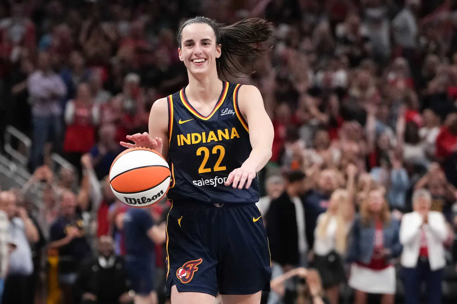 Caitlin Clark, Indiana Fever