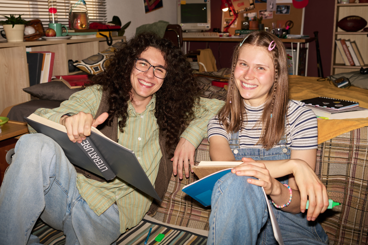 Millennial Has Warning to Gen Zers Wearing Y2K Fashion Staple in Winter