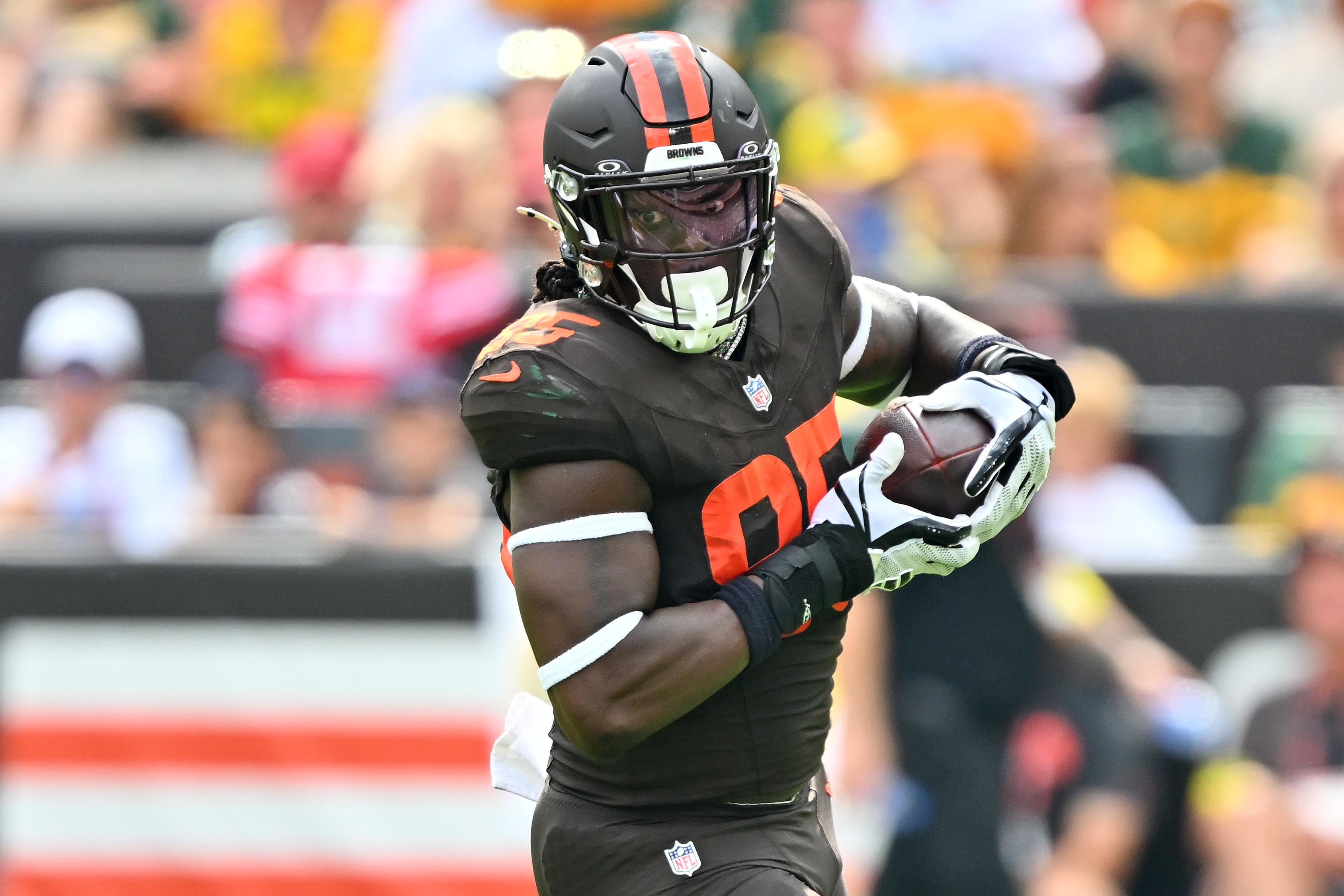Browns Insider Provides Major Update on Recent Trade Rumors - Newsweek