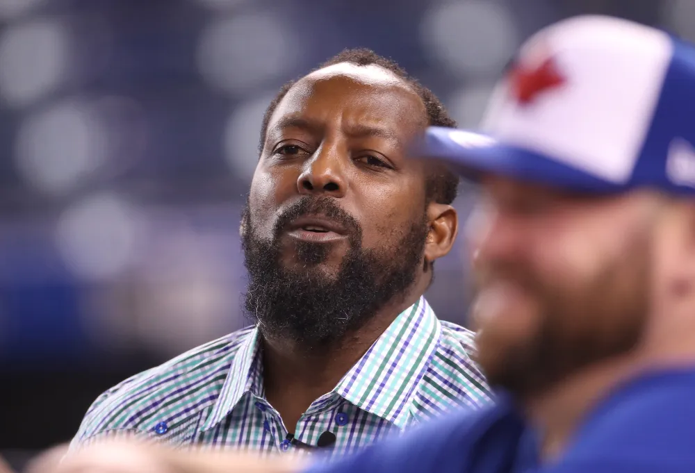 Vladimir Guerrero Sr. Has Message for Son After Blue Jays Win ALCS ...