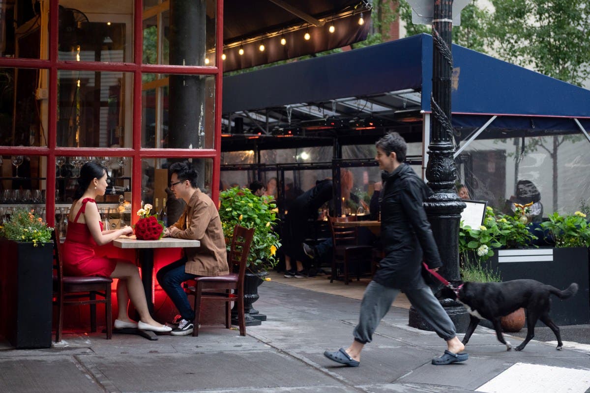 Third of Gen Z Is Just Going on Dates for a Free Meal—Survey
