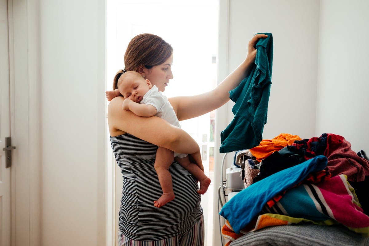 Mom Notices Unusual Smell on Son’s Clothes—Not Prepared for Explanation
