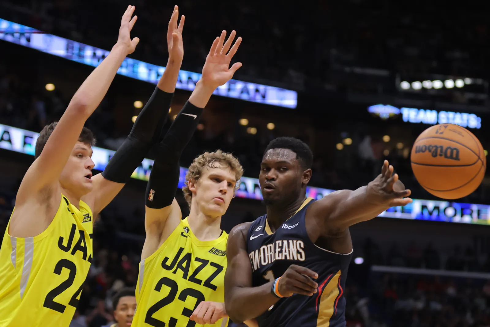 Lakers Trade Idea Lands $195.9 Million Star Lauri Markkanen - Newsweek