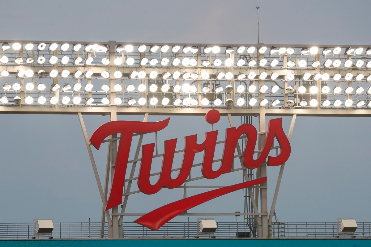 Pirates Lose 4-Year Veteran Outfielder to Twins on Waivers