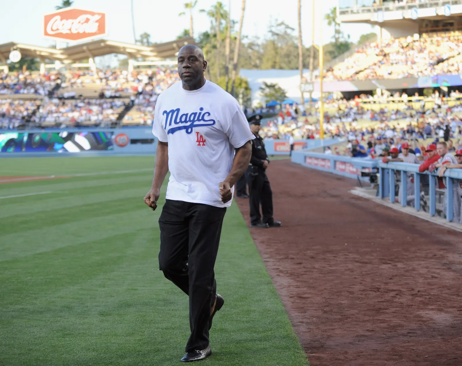 Blue Jays' Gausman Grabs Spotlight with Response to Magic Johnson
