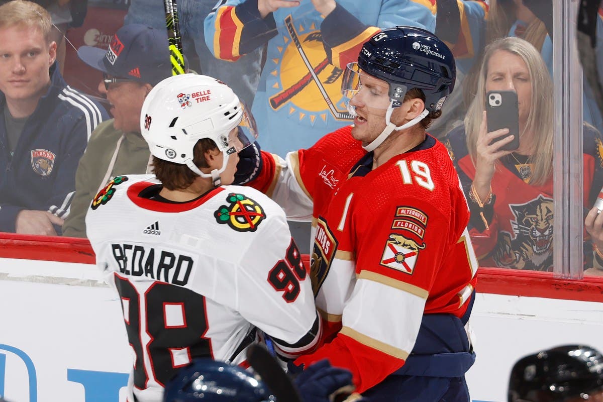 How to Watch Blackhawks vs Panthers: Live Stream NHL, TV Channel