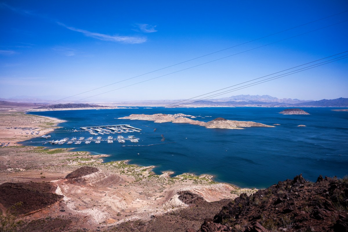 Lake Mead Warning Issued As 40mph Winds Set to Hit
