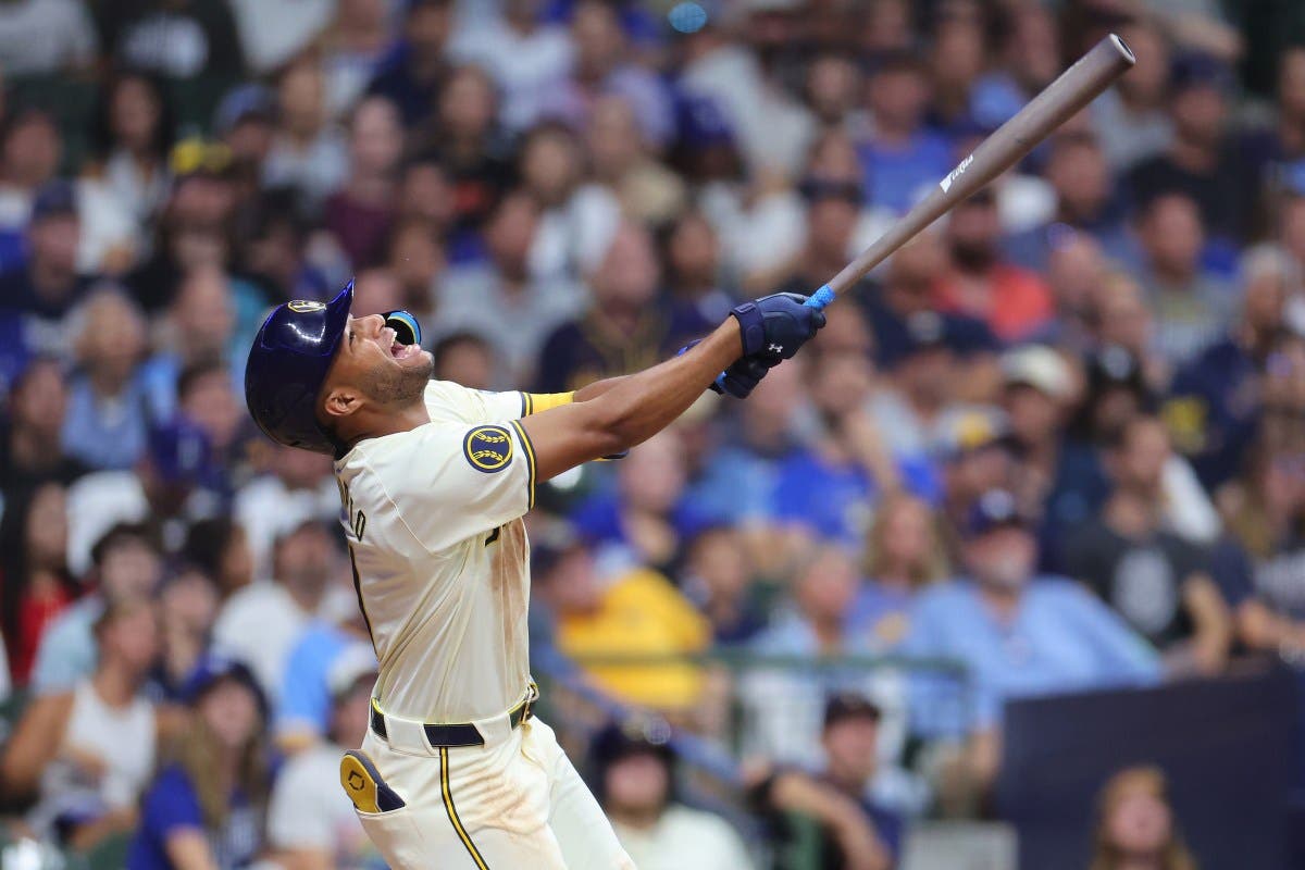 Brewers Star Jackson Chourio Announces Injury News Ahead of NLCS
