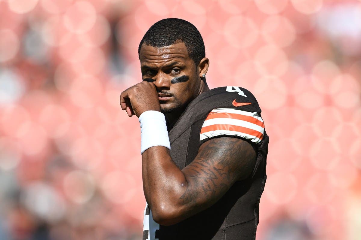 NFL Insider Shares Worrying Injury Update on Browns' Deshaun Watson