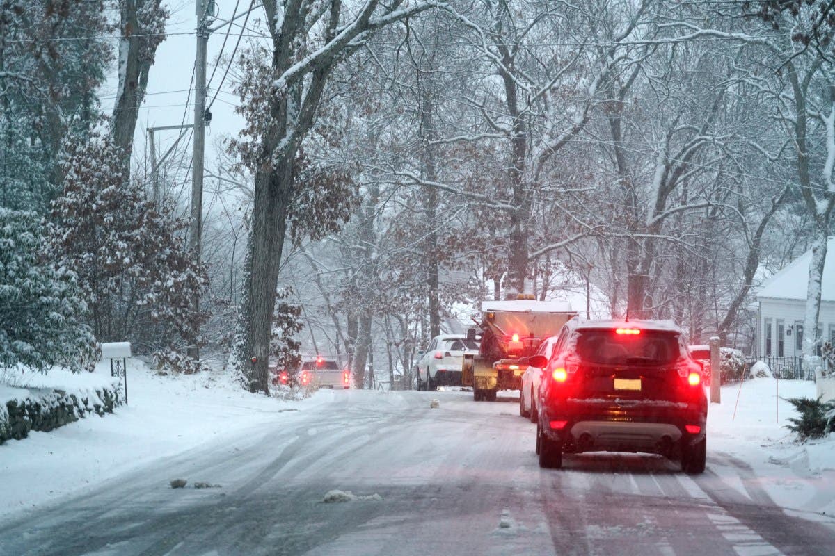 Warning Issued as Thousands Face Dangerous Travel