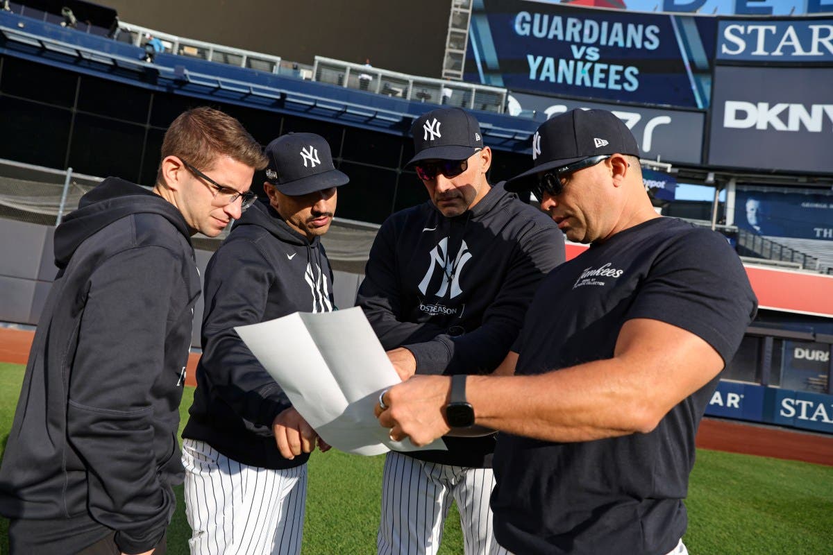 Yankees Rehire Mets Assistant Pitching Coach Amid Mets Staff Overhaul