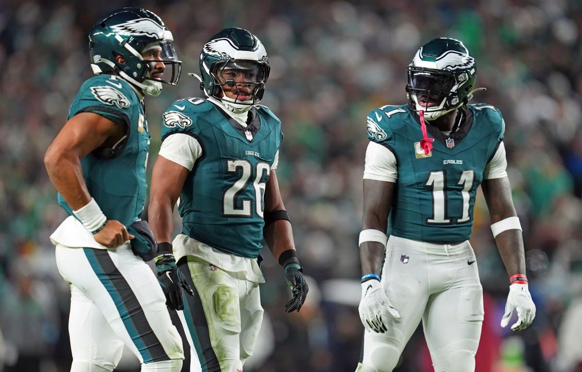 Eagles’ Saquon Barkley Upset Private Meeting With Jalen Hurts, AJ Brown Leaked