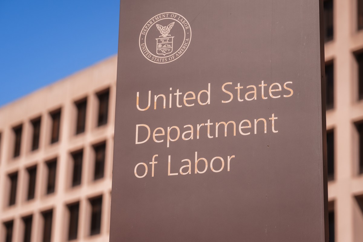 What Economists Are Expecting in Friday’s Delayed Inflation Report