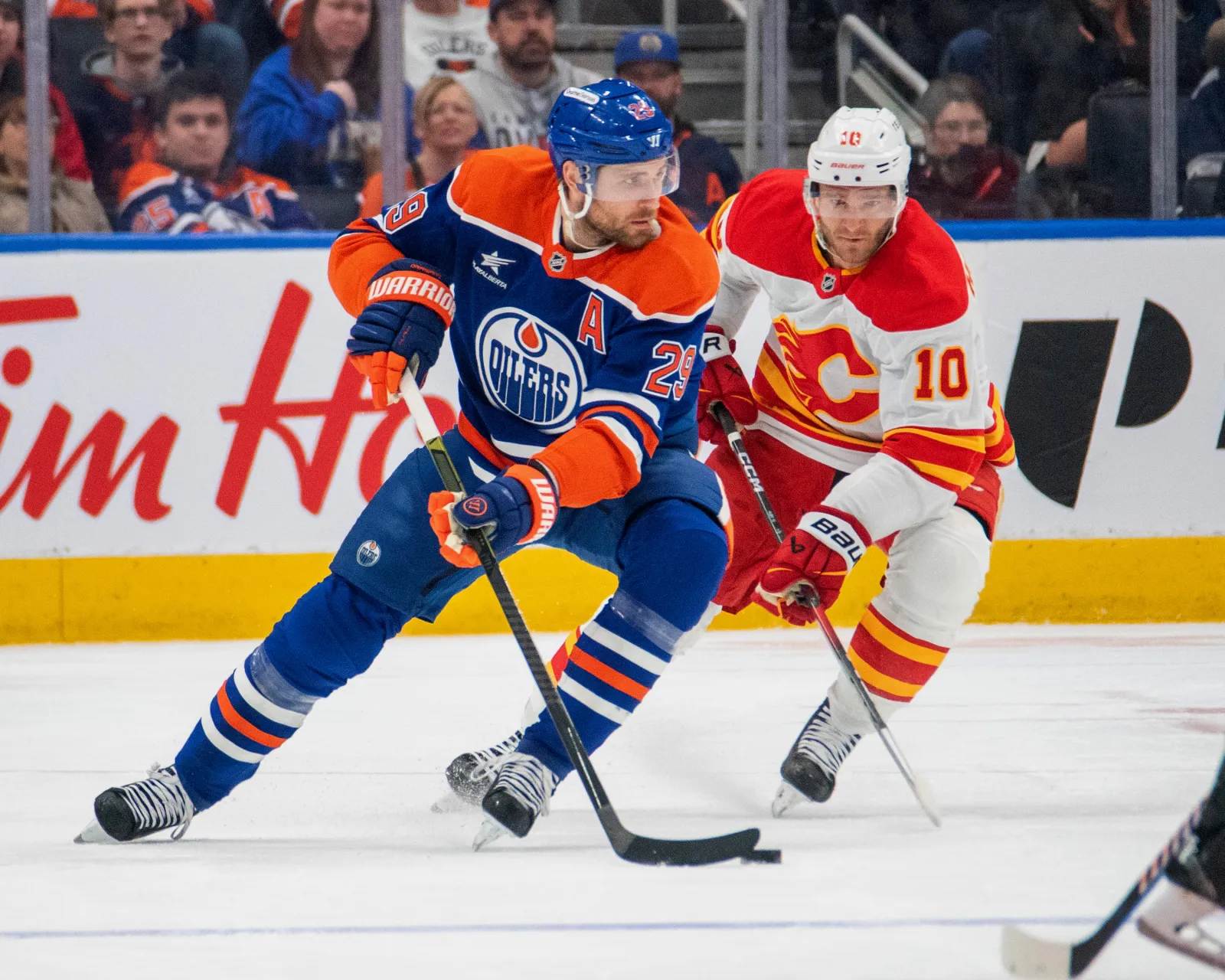 Flames vs. Oilers: A Showdown to Kick Off the NHL Season!
