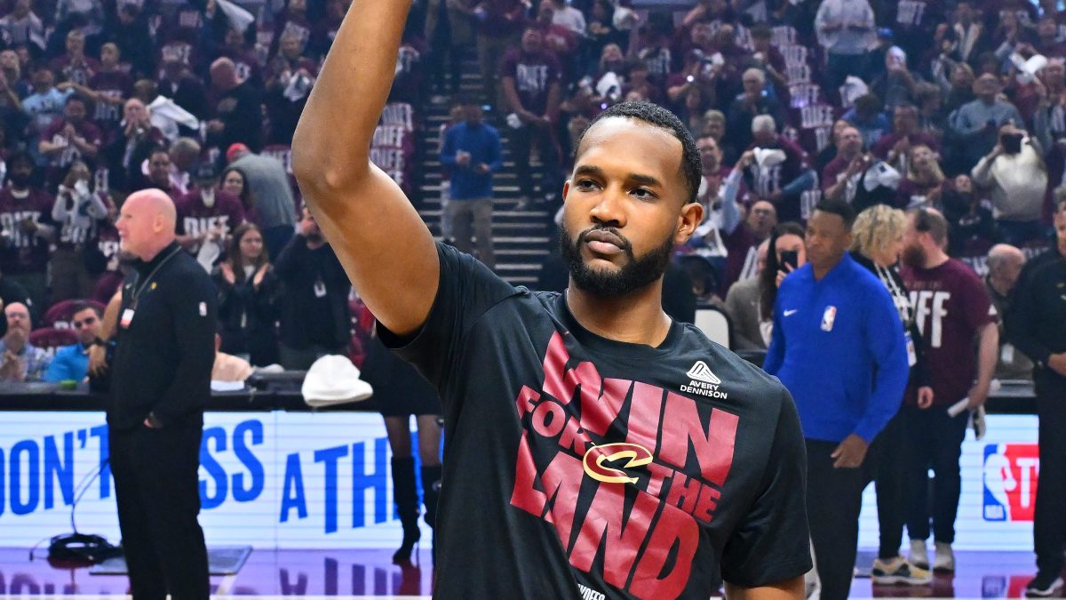 Cavaliers' Evan Mobley Gets Exclusive Honor After DPOY Win