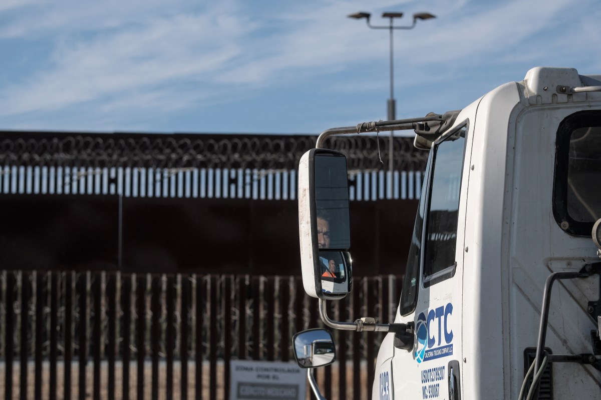 States Must Give Truckers New English Test or Lose Funding—GOP Bill States Must Give Truckers New English Test or Lose Funding—GOP Bill