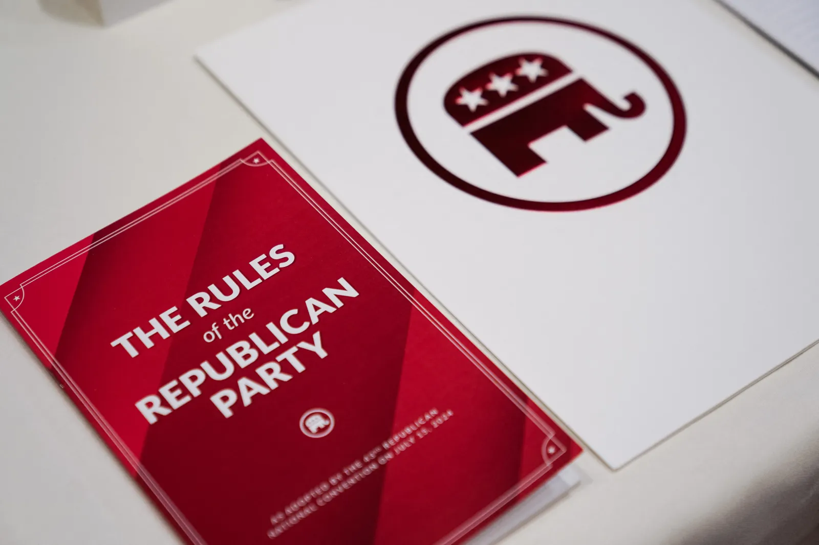 Republicans Face Polling Headwinds Ahead of Midterms